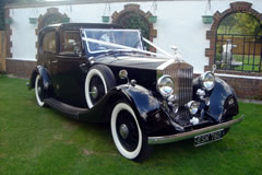 Vintage Rolls Royce wedding car