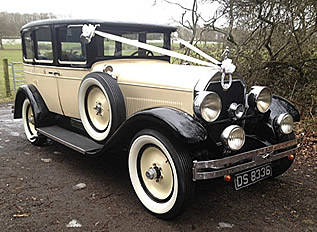 1928 Locomobile Sedan