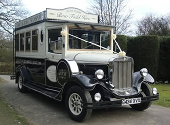 Asquith Mascot Bus
